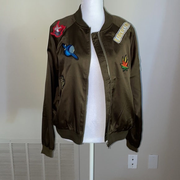 Bomber jacket - Picture 1 of 7